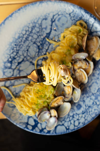 istock Plate of spaghetti with clams 2222413084