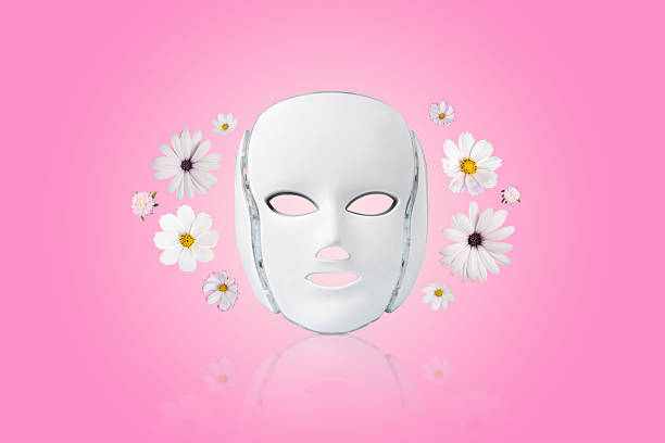 istock LED facial mask 2222603288