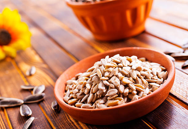 Shelled sunflower seeds in bowl