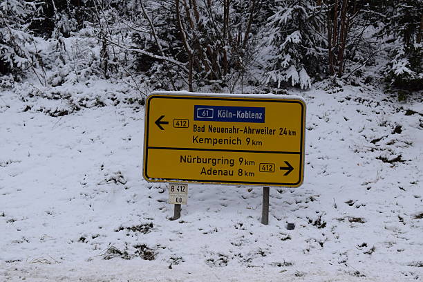 istock way sign in the Eifel near Hohe Acht 2222854564