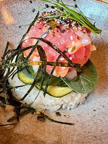 Poke bowl salmon and tuna