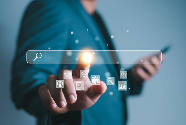 istock Search Engine Optimization technology is in the hands of human beings to find information. Using Search Console to web site internet information with search bar. 2222922794
