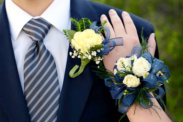 Date Prom Flowers Formal Wear Corsage