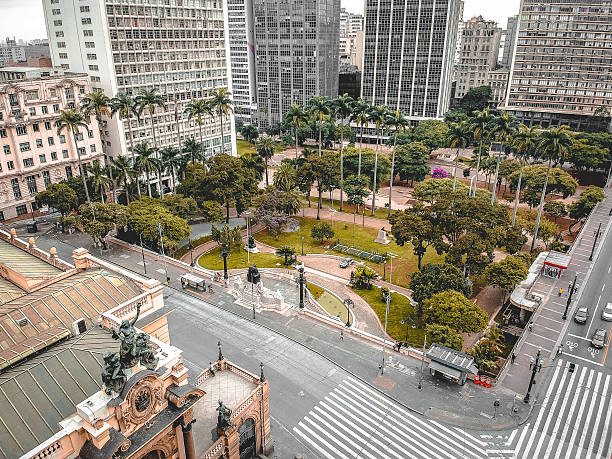 istock Sao Paulo center 2223100481