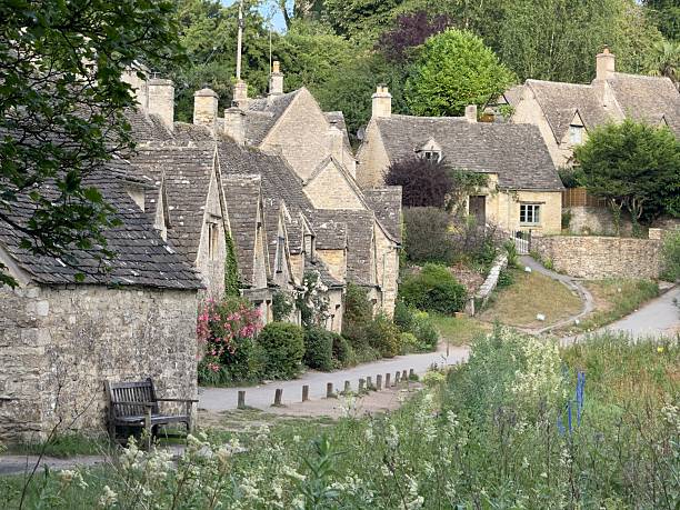 istock A Row Of Stone Cottages, Bibury, England 2223224839