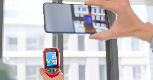 istock Home Inspection with Thermal imager 2223390277