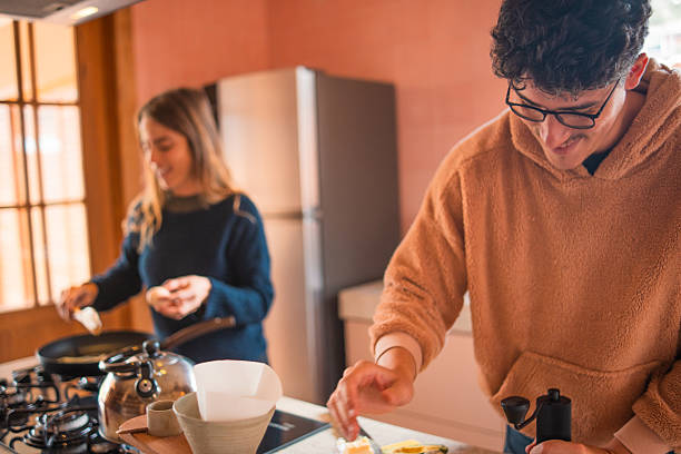 istock Breakfast at the new house 2223507485