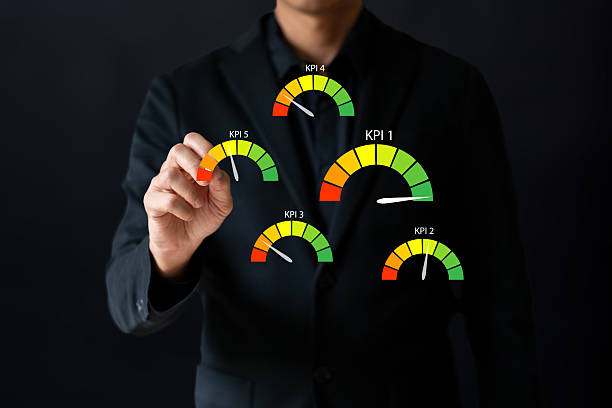 istock Business man evaluate rating on KPI target floating on screen 2223540825