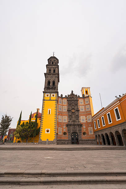 istock Templo conventual de San Francisco Puebla 2223561664