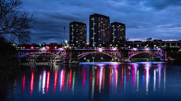 istock Clyde Tidal Weir in Glasfow 2223566323