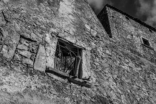 istock Pesche, Molise. The Ancient Village 2223576092
