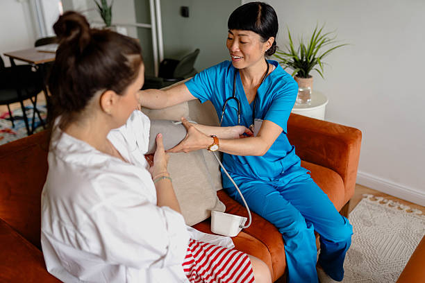 istock My home nurse during pregnancy 2223577759