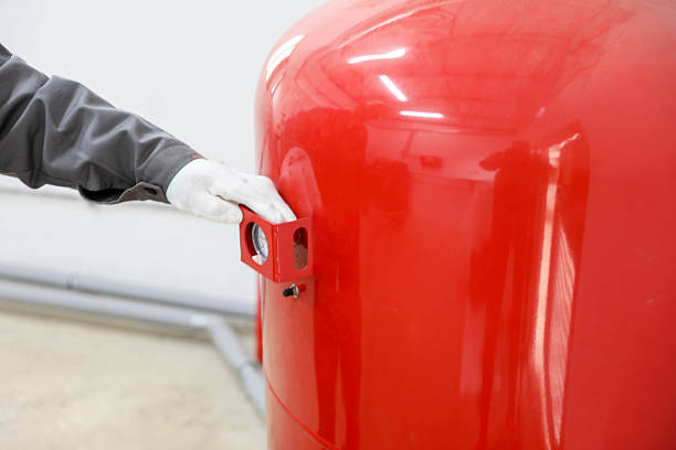 istock Technician Inspecting Industrial Pressure Tank Gauge 2223595157