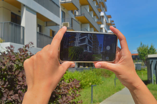 Digital Lens: Capturing Modern Architecture with a Smartphone
