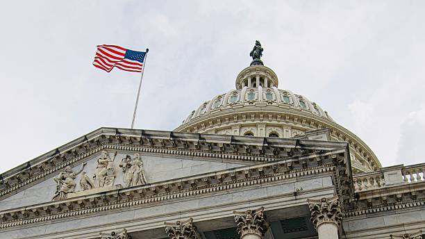 istock U.S. Federal Government 2224130039