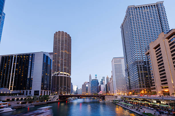 istock Scenic view of downtown Chicago during sunset 2224226030