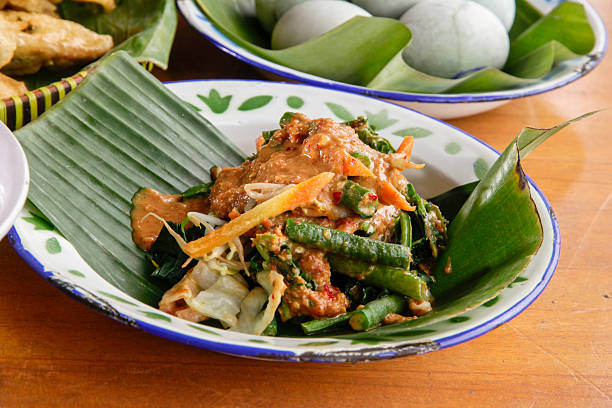 istock Indonesian vegetable salad with peanut sauce or pecel 2224426346