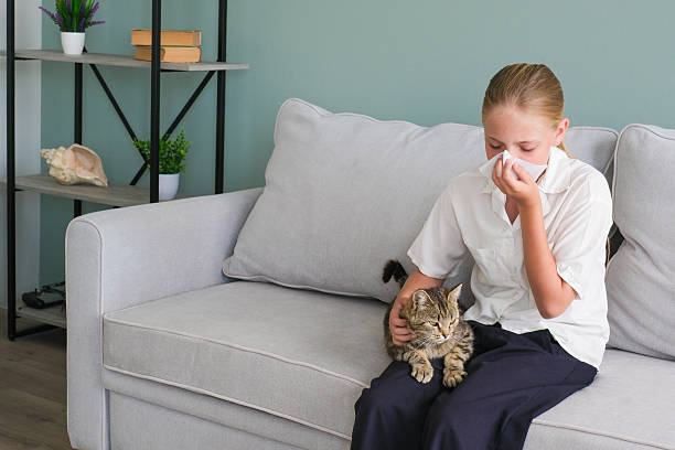 istock The child is allergic to a cat. 2224625987