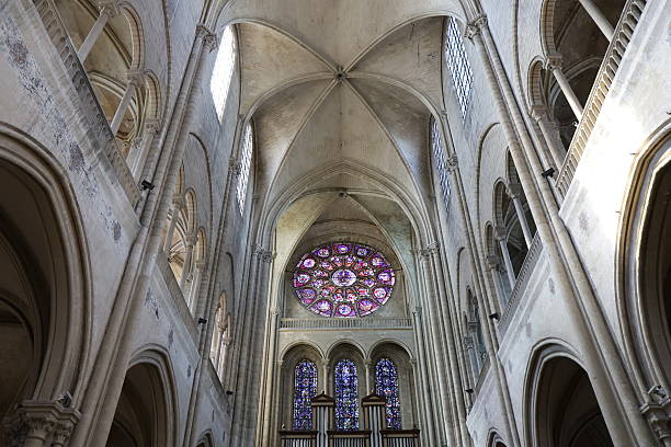 istock Mantes la Jolie - Collegiate church 2224749129