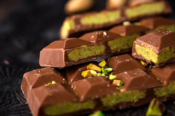 istock Dubai chocolate with kadayif pistachio filling 2224779839