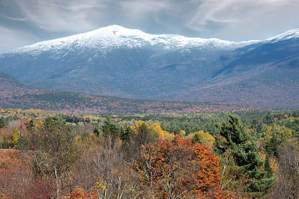 istock Snowcapped Summit of Mount Washington 2224921775