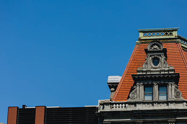 istock City Life - San Francisco, California 2224998338