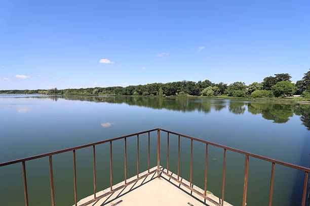 Montigny le Bretonneux - Saint-Quentin pond