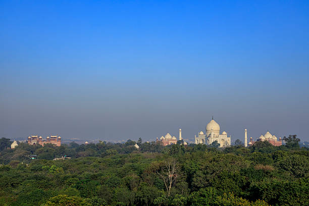 istock Taj Mahal, Agra, Uttar Pradesh, India 2225045004