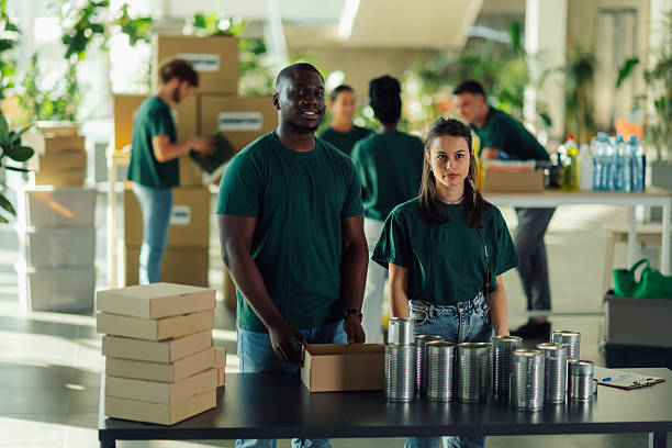 istock Volunteers preparing food donations for people in need 2225137417