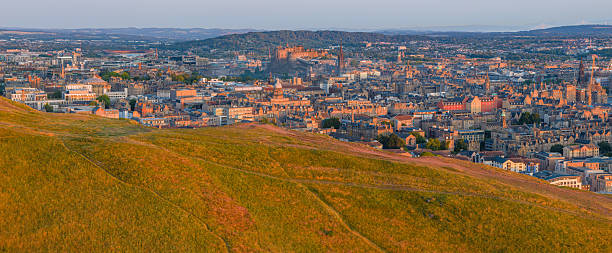 istock Edinburgh Cityscape at Sunrise 2225166123