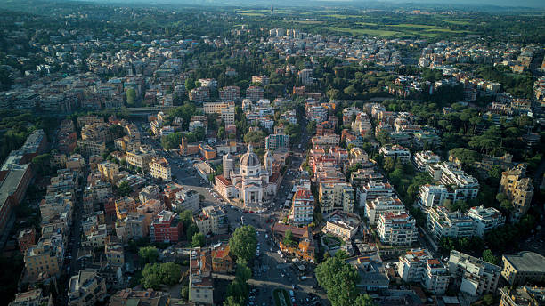 istock Ponte Milvio, Roma 2225179658