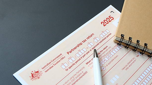 istock Australian tax form NAT 0659 2225197131
