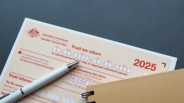 istock Australian tax form NAT 0660 2225197153