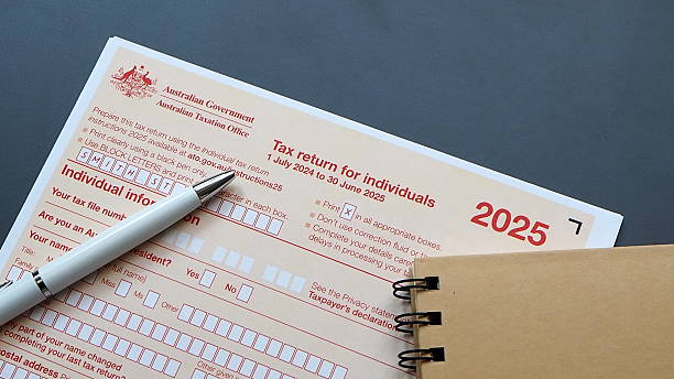 istock Australian tax form NAT 2541 2225197171