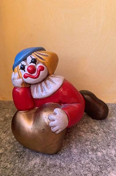 istock Complete figurine of a clown 2225229310