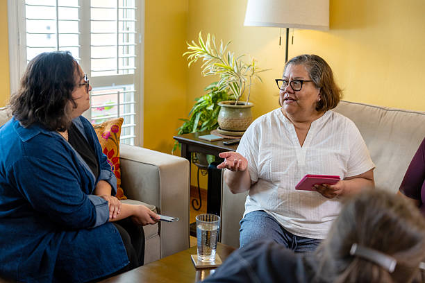 istock Book Club Meeting 2225273248