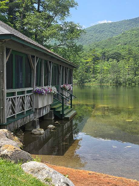 istock Vermont Mountain Lake House 2225276401