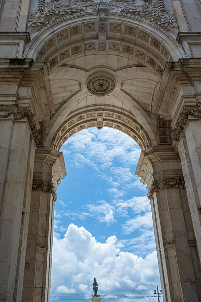 istock Triumphal Arch of Praca do Comercio 2225485014