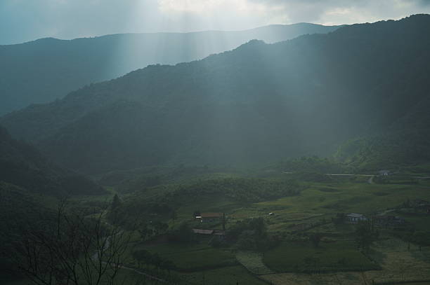 Zhenba Secret Land Tour: Cycling, Cloud Sea and Starry Sky Camping in the Deep of BashanEmbarking on the Zhenba Secret Land Tour, we go deep into the hinterland of Bashan, passing through Chadian, Gaochuan, Wuliba, Lianghekou, Nianzi, Ba Temple, Guanyin, Xinglong, Qingshui, Jianchi, Yongle, Dachi, Daheba, and finally arrive at Xiakou.