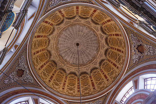 İnciler of a mosque in istanbul with lights and art