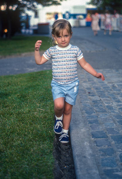 istock Ontario - Walking on Curb - 1982 2226019427