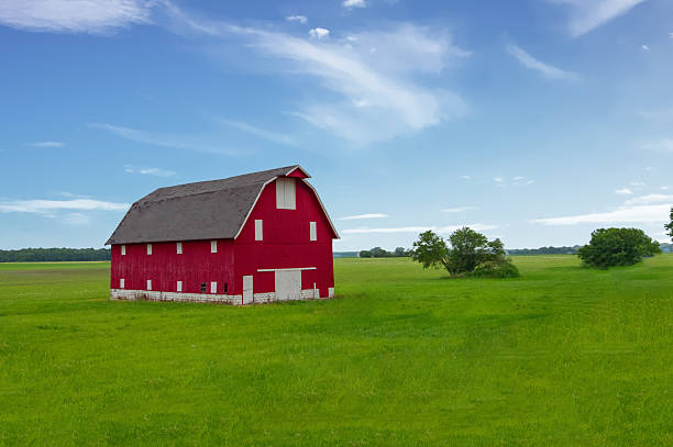 istock Beautiful Red Barn- Carrol County, Indiana 2226135214