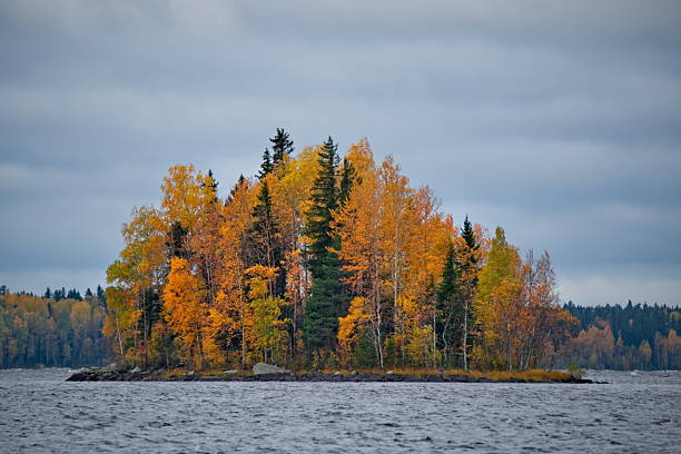 istock Autumn occupies the Islands 2226142774