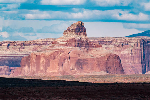istock lake powell, Arizona, USA 2226285244