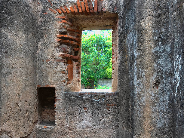 istock Cloister ruins 2226300375