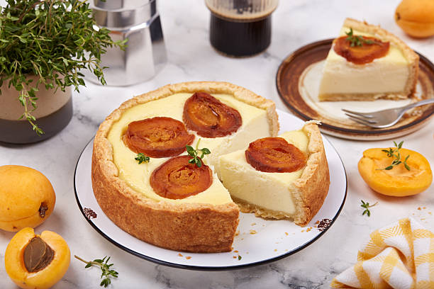 Cheesecake pie tart with apricots and thyme.