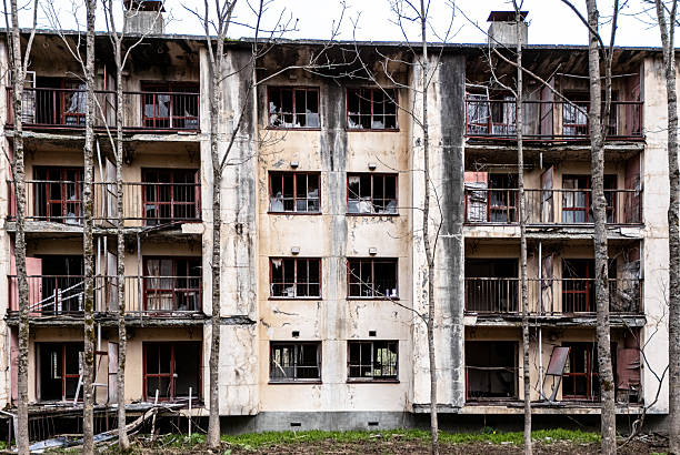 Deep in the mountains of of Haboro, Hokkaido are the remains of an old mining town thats been abandoned for many years. Nature is slowly taking back over and reclaiming the land. The perfect location for a scary ghost movie.