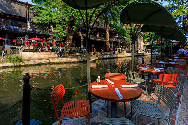 istock Cafe tables beside canal on San Antonio River Walk 2226877327
