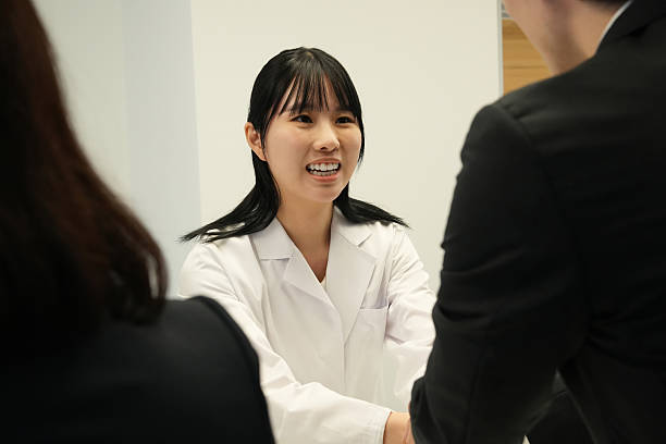 istock Meeting with medical professionals 2226920802