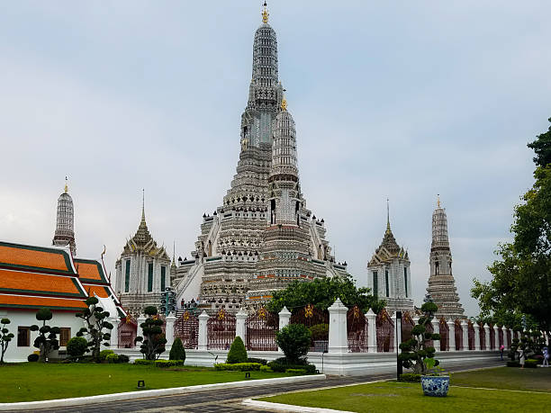 istock Prang Tower of Wat Arun 2226974044